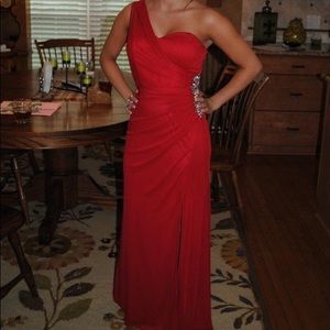 Red prom dress